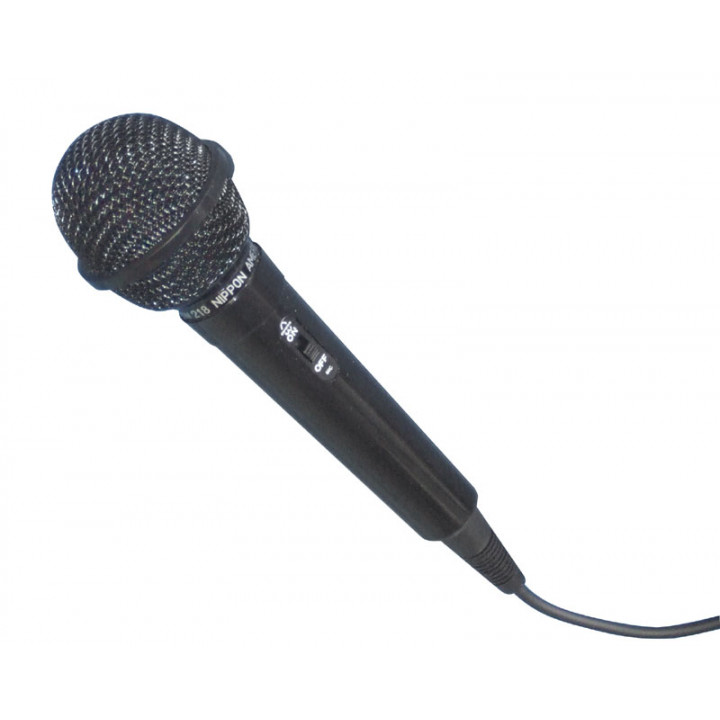 Microphone with dynamic wire