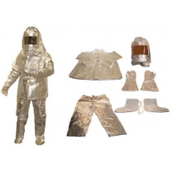 Coverall in aluminium resist to heat up to 900°c agreement ga88 94 protection gloves helmet